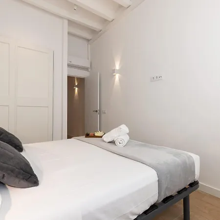 Merceria - Unik Vacation Lägenhet *
